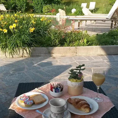 Delle Ortensie Sant'Omobono Terme